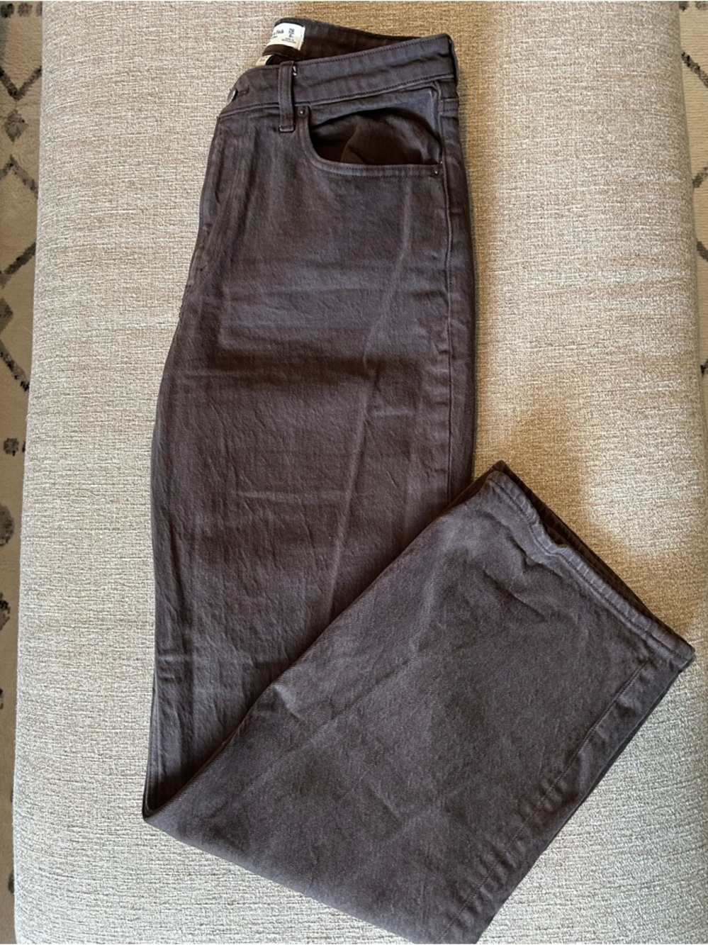 Abercrombie & Fitch High-Rise Straight Jeans — Chocolate Brown
